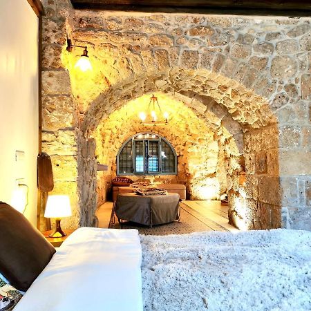 Unique Crusader Apartment In Old Akko Bagian luar foto