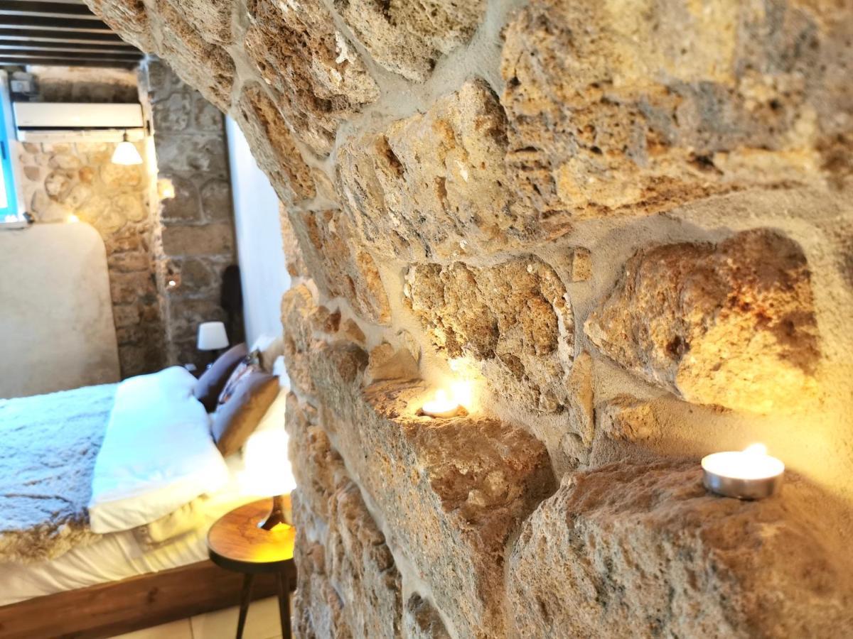 Unique Crusader Apartment In Old Akko Bagian luar foto