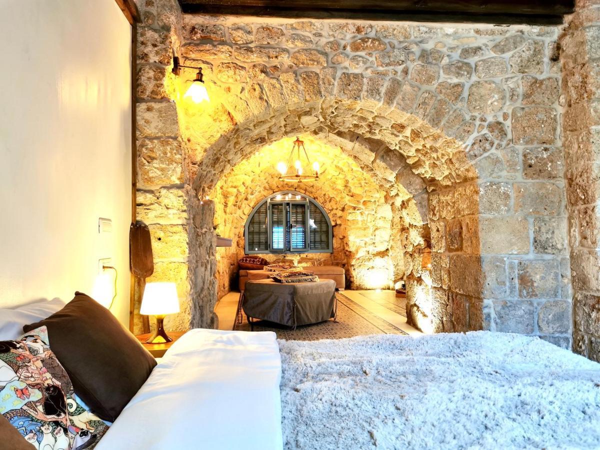 Unique Crusader Apartment In Old Akko Bagian luar foto