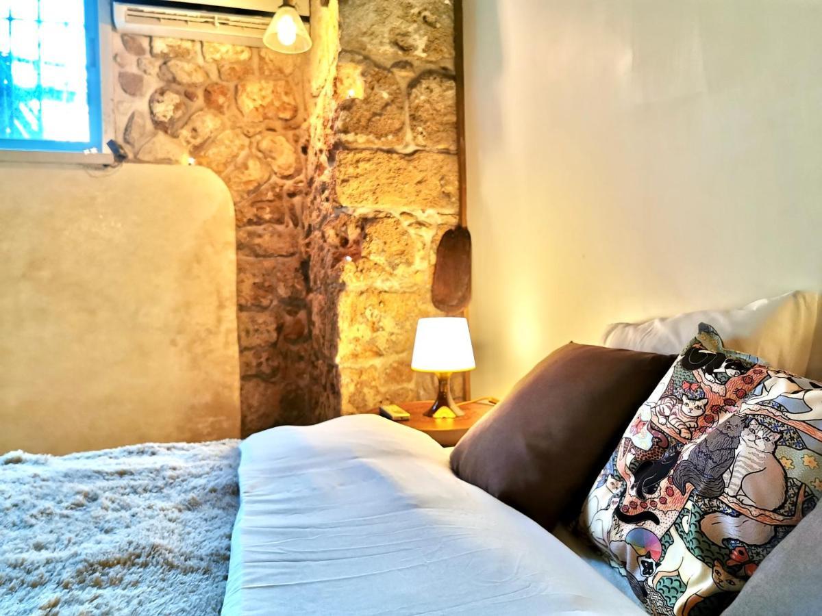 Unique Crusader Apartment In Old Akko Bagian luar foto