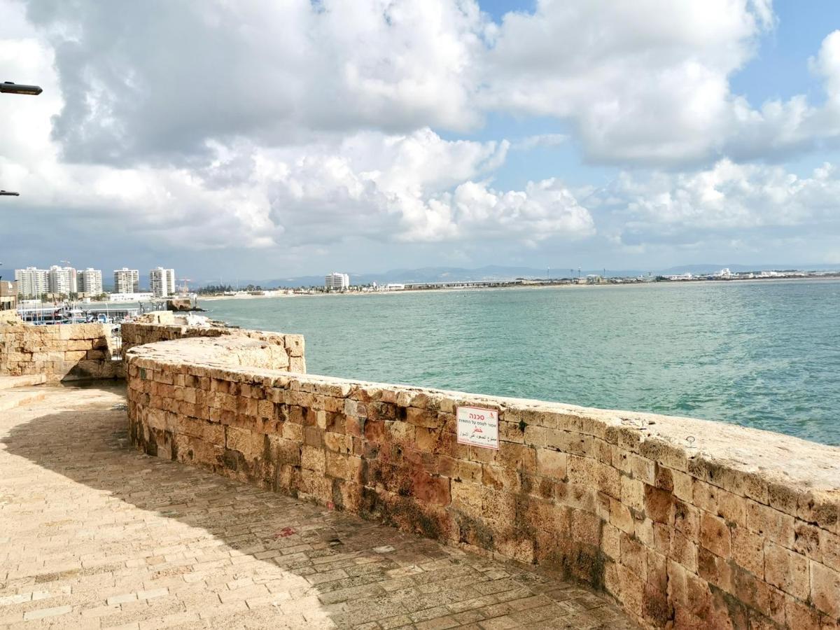 Unique Crusader Apartment In Old Akko Bagian luar foto